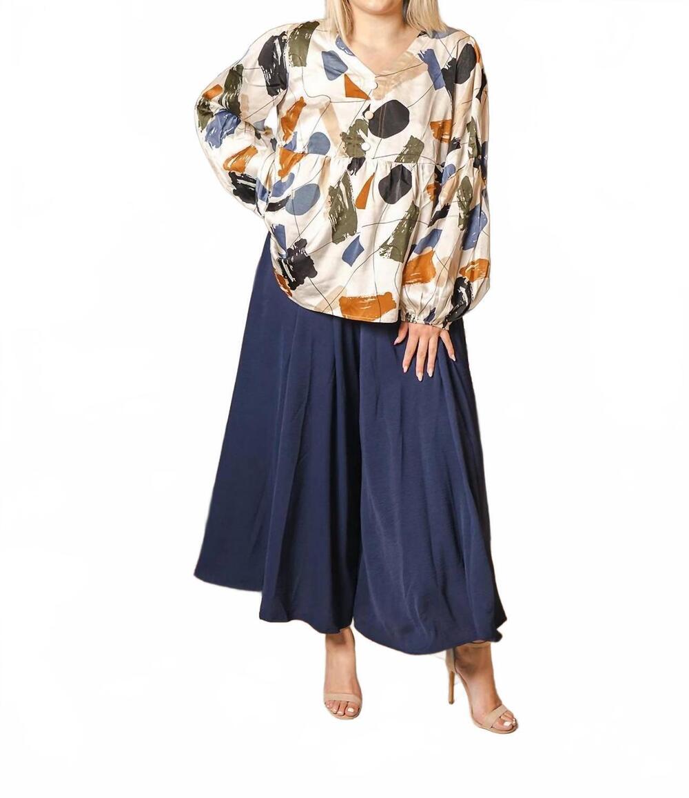 NEW HAILEY & CO plus size v-neck long sleeve top in rust